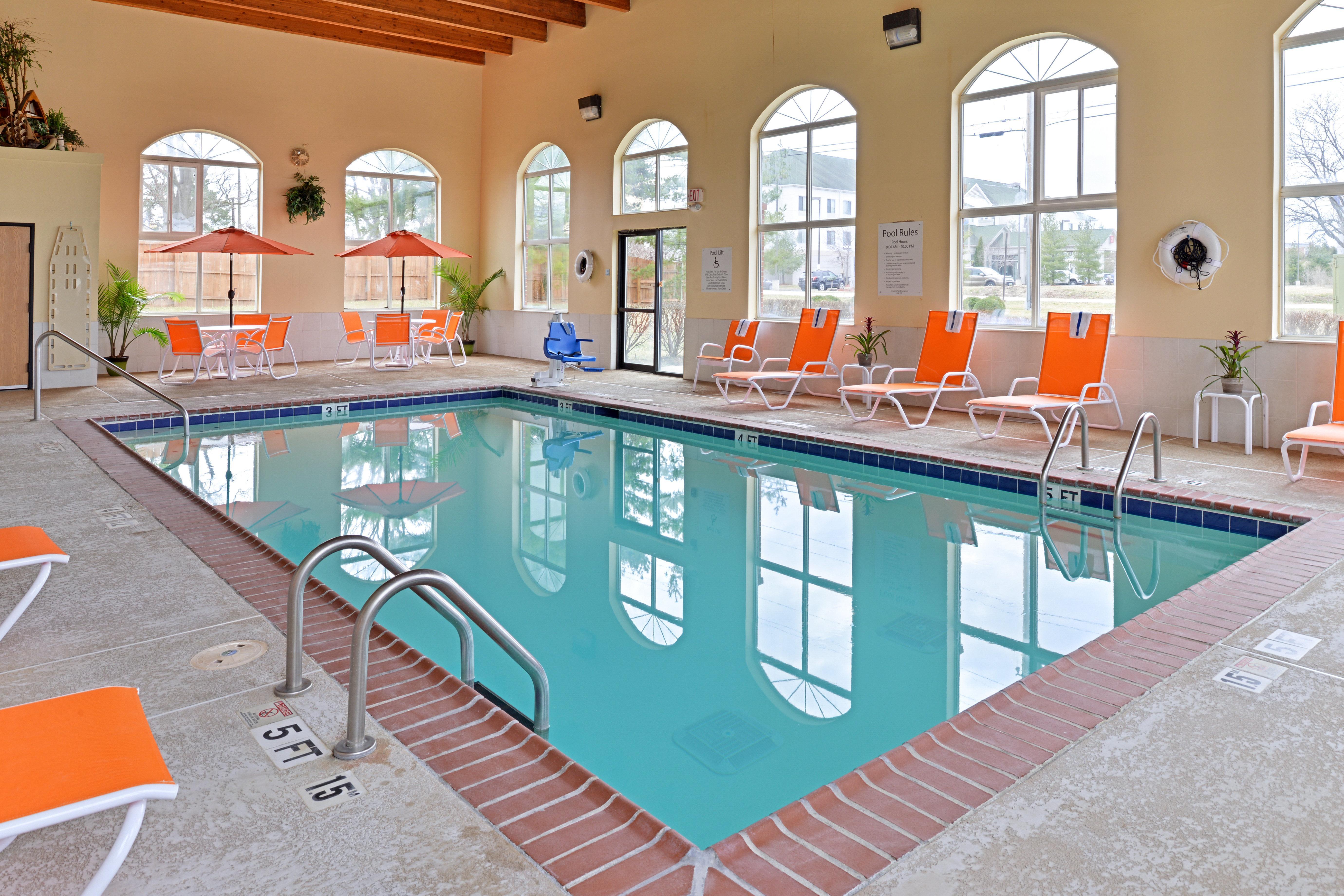 Holiday Inn Express Hotel & Suites Cincinnati-North/Sharonville Eksteriør billede