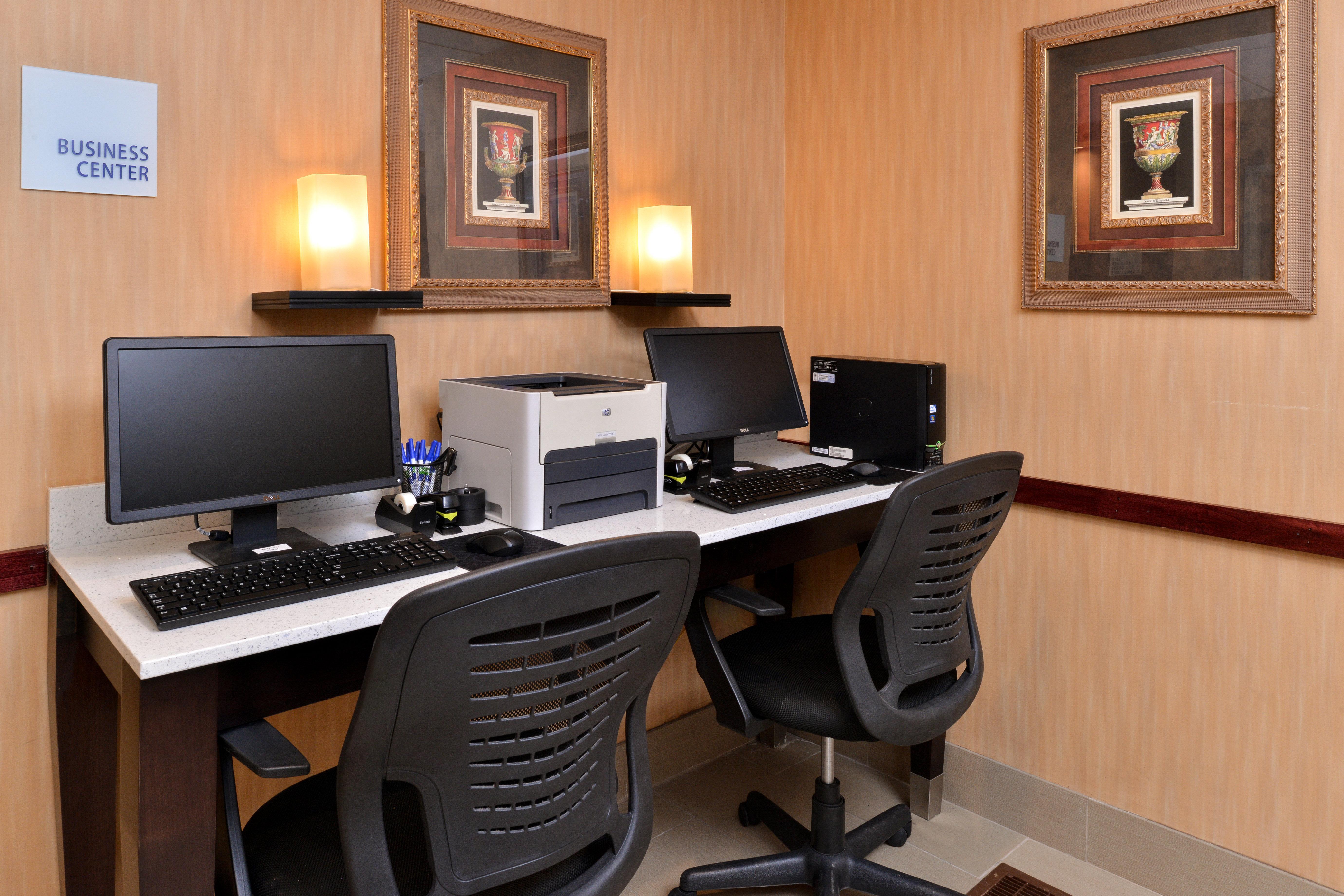 Holiday Inn Express Hotel & Suites Cincinnati-North/Sharonville Eksteriør billede
