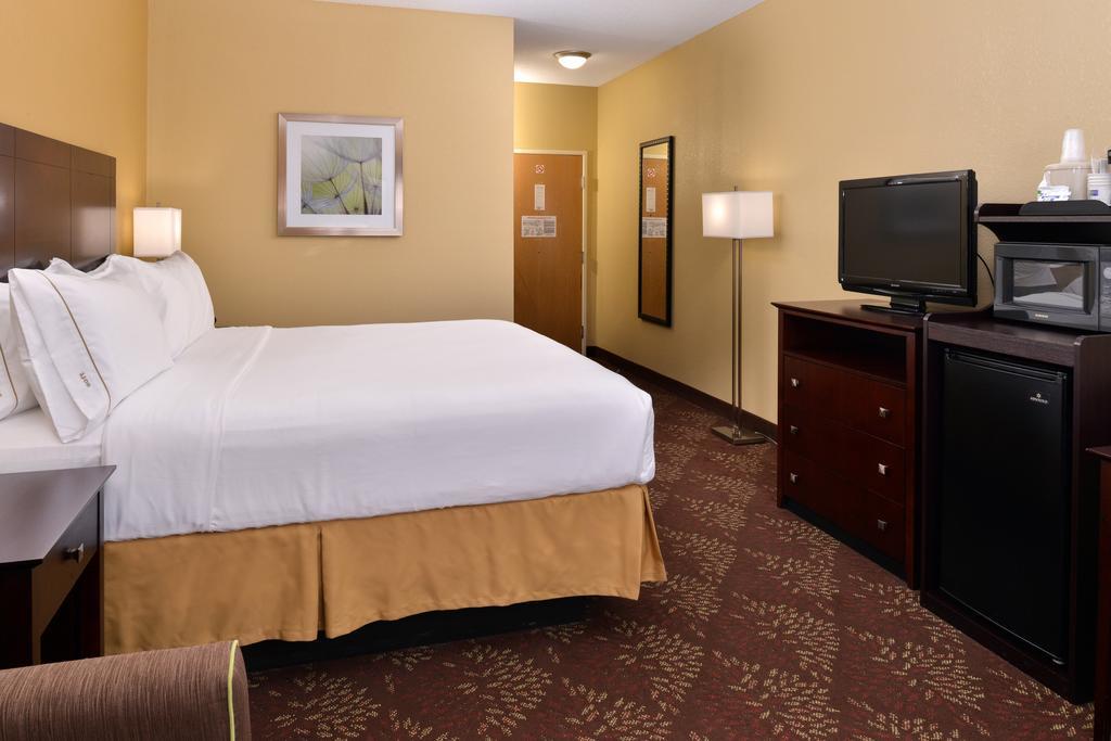 Holiday Inn Express Hotel & Suites Cincinnati-North/Sharonville Eksteriør billede